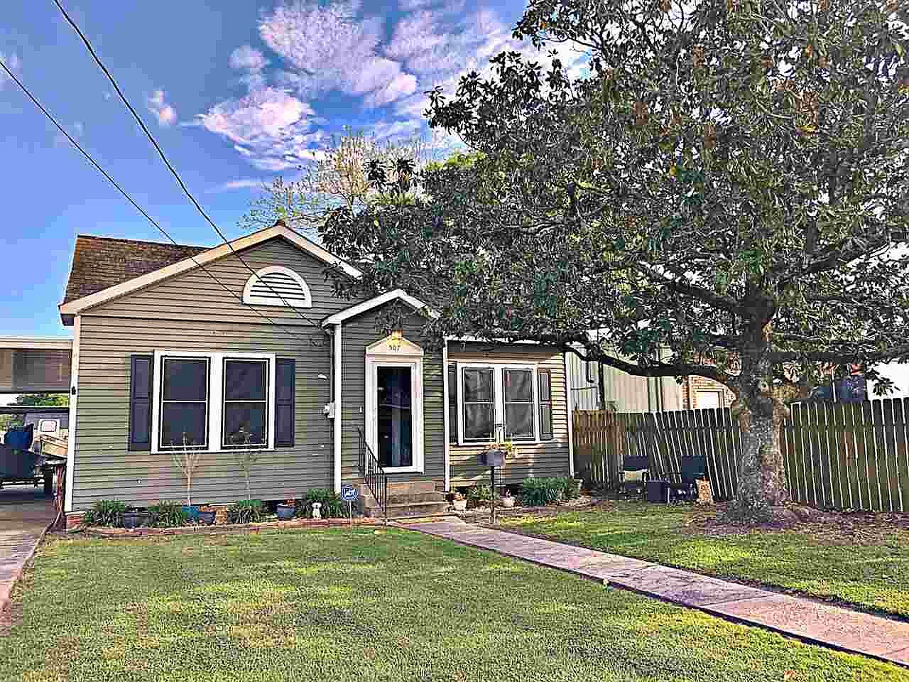 507 Texas St, Berwick, LA 70342 Zillow