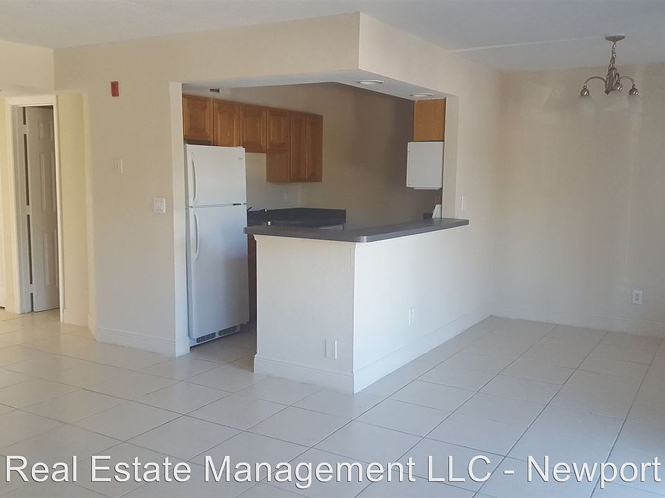 1st image of 900 S Peninsula Dr APT 206