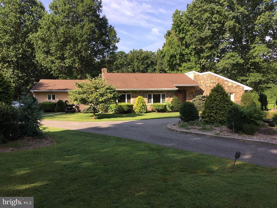 108 Slitting Mill Rd, Glen Mills, PA 19342 Zillow