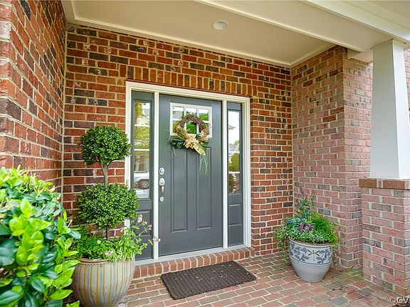 3rd image of 9529 Creek Summit Cir