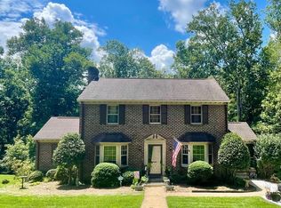 1949 Hillsdale Rd, Lynchburg, VA 24501