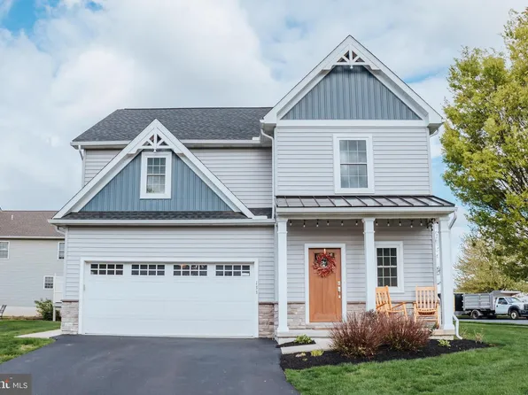 133 Charlan Blvd, Mount Joy, PA 17552