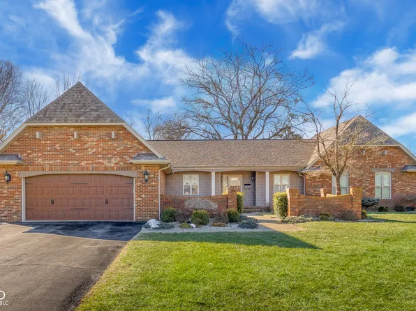 909 South Dr, Seymour, IN 47274