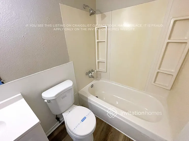 3361 S Winston St — Photo 14