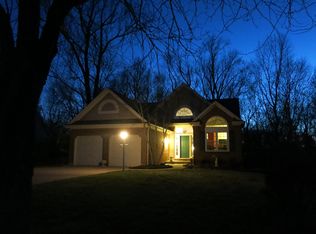 5720 Eaglesridge Ln, Cincinnati, OH 45230