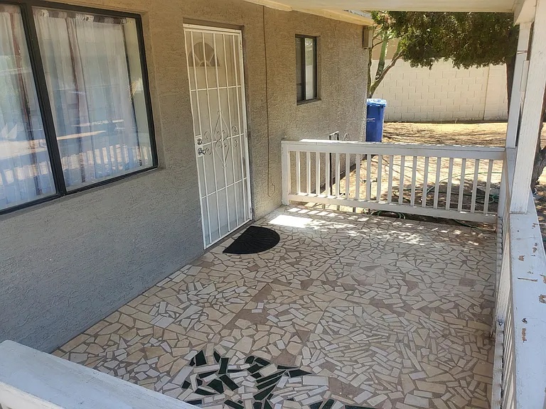2722 W Myrtle Ave #2722 — Photo 1