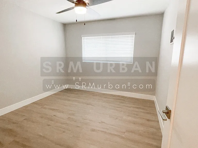 4572 34th St #4 — Photo 9