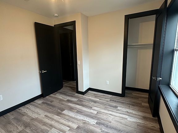 5th image of 55 Lincoln St APT 302