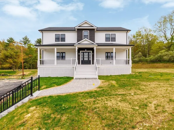 4 Eagleton St, Spencer, MA 01562