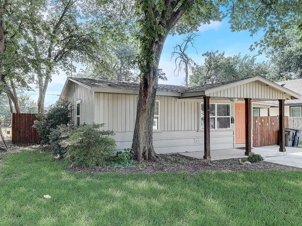 3762 Wayside Ave, Fort Worth, TX 76110