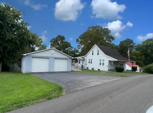 1204 Lester St, Flatwoods, KY 41139