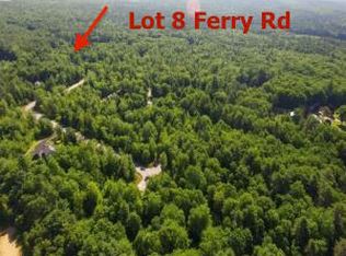8 Ferry Rd, Lisbon, ME 04250