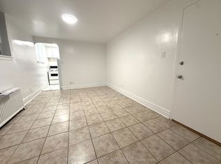 2770 Yonge St #B7, Toronto, ON M4N 2J3