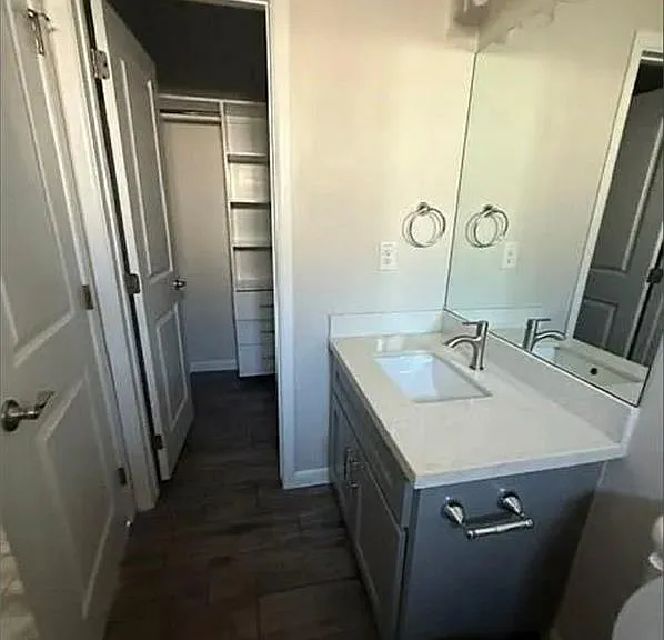 5909 Swallow Ave #3 — Photo 18