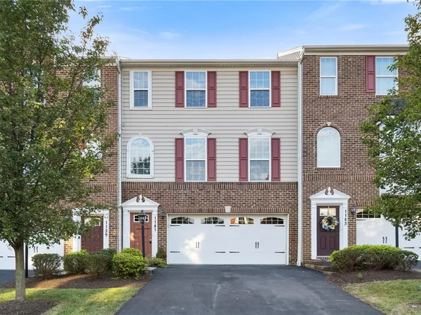 1141 Bayberry Dr, Canonsburg, PA 15317