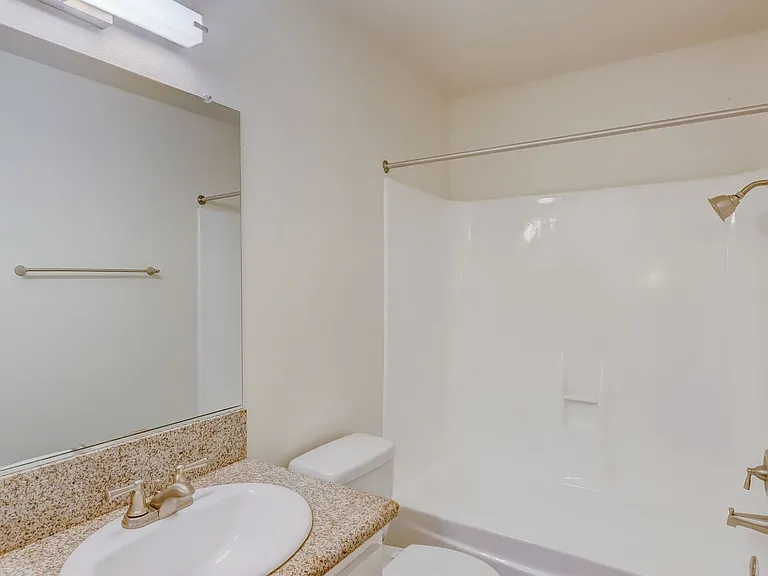 Arbor Park Apartments — Photo 7