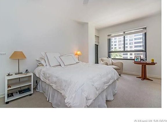 4th image of 251 Crandon Blvd APT 528