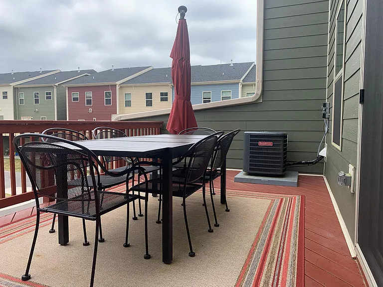 20x10 Deck