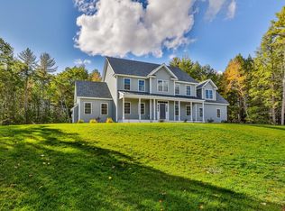 29 Countryside Dr, Brookline, NH 03033