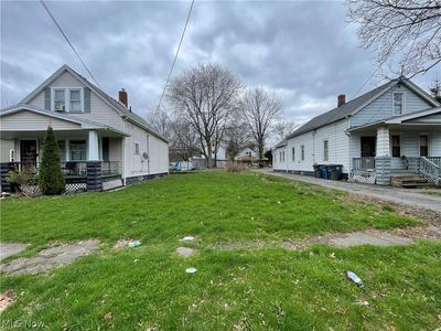 6802 Clement Ave, Cleveland, OH, 44105