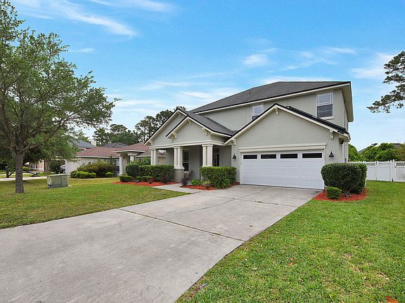 2nd image of 13703 Devan Lee Dr E