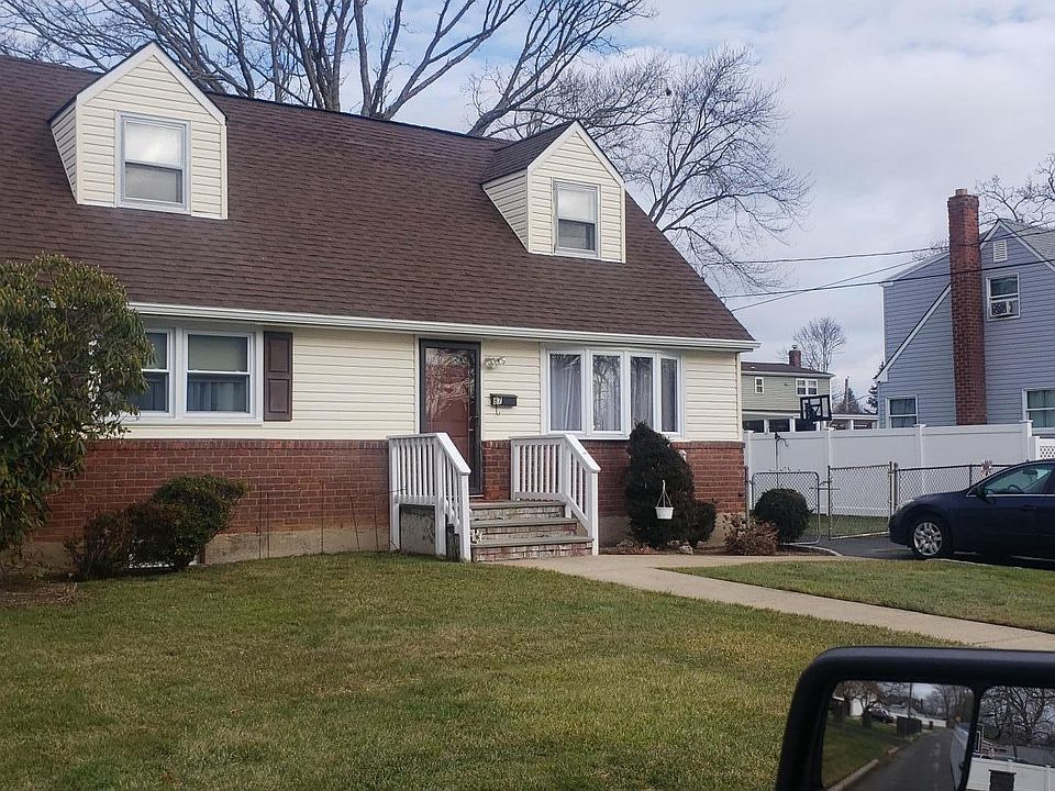 1st image of 87 27th St #1
