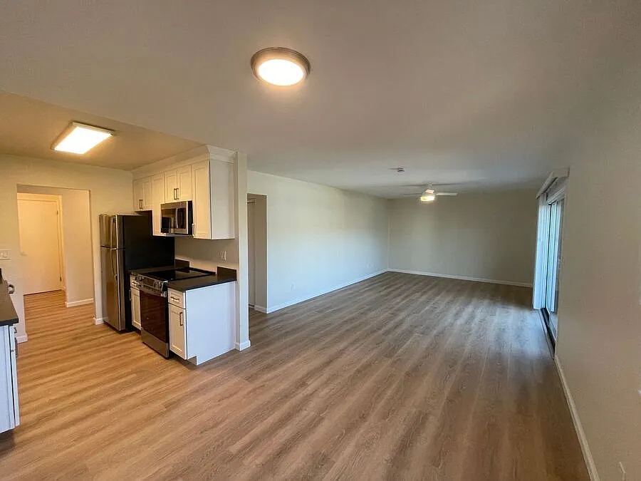 Floor plan 104