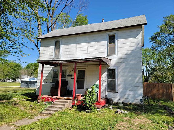 2nd image of 505 E Kansas St