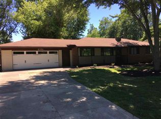 2330 E Gump Rd, Fort Wayne, IN 46845