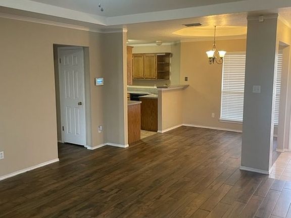 2nd image of 7325 Glenna Dr