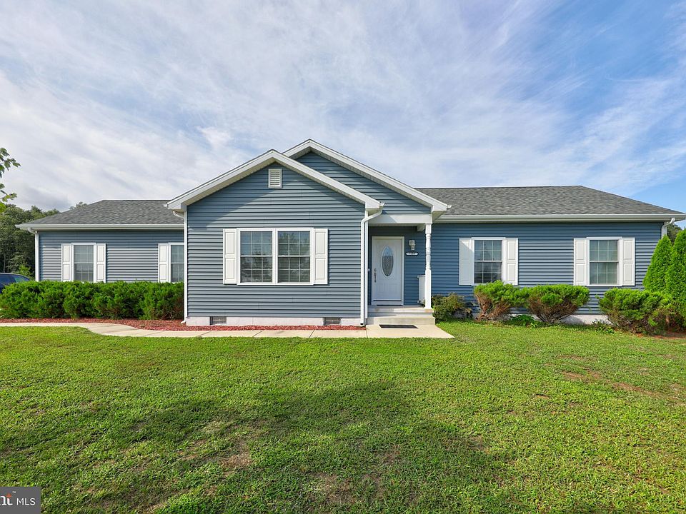 1st image of 7509 Broad Creek Cir