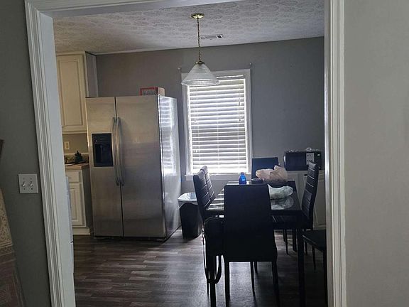 3rd image of 5452 Alder Dr