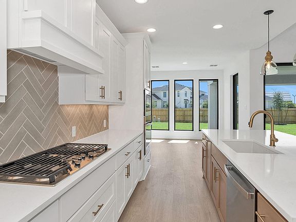 4th image of 1109 River Rock Cir