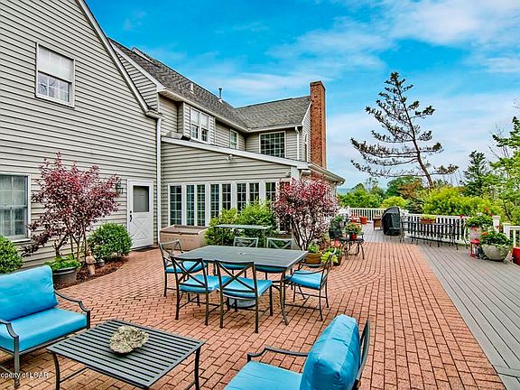 5th image of 26 Orchard Ln