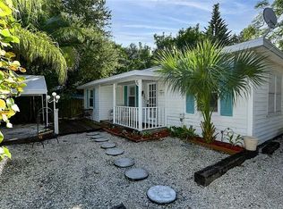 648 Calle De Peru, Sarasota, FL 34242