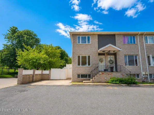 10 Bar Ct, Staten Island, NY 10309