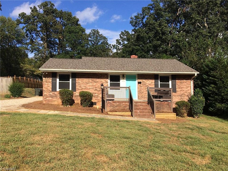 1st image of 2716 Evergreen Dr
