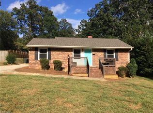 2716 Evergreen Dr, Greensboro, NC 27408