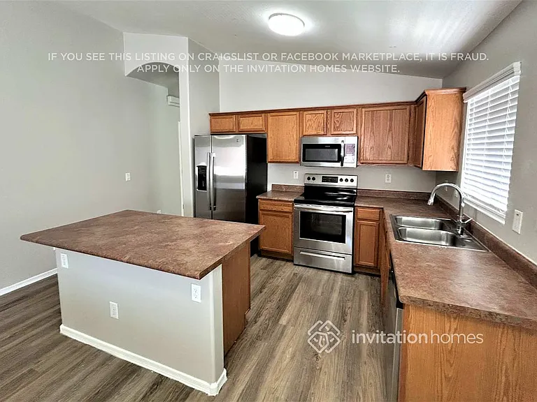21836 W Mohave St — Photo 6
