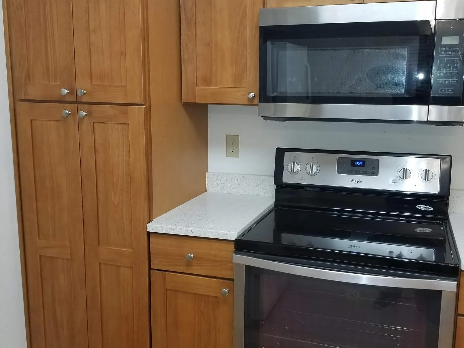 3 bed, 960 sqft, $2,795 — Photo 4