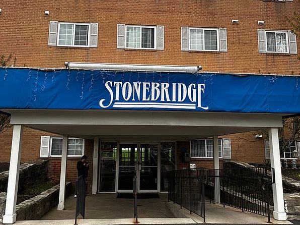 300 Byberry Rd APT 318