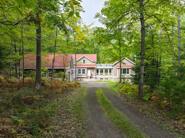4592 N Shore Dr, Rhinelander, WI 54501