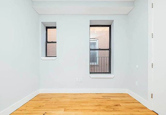 4th image of 448 Empire Blvd #2B