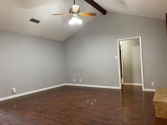 5th image of 4511 Meadow Creek Trl