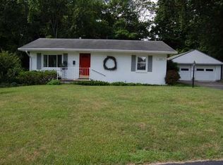 629 W State St, Pendleton, IN 46064