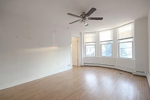 70 Zabriskie St #3 — Photo 12