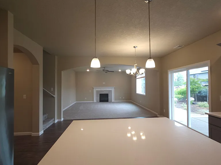 695 Deer Creek Way — Photo 4