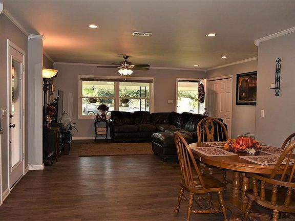 5th image of 2131 Lansing Dr
