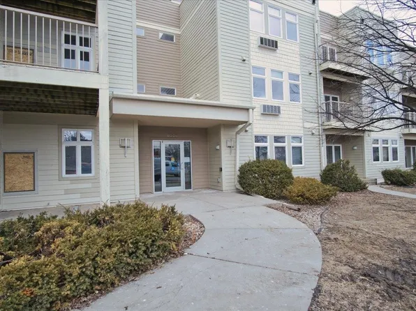 8206 Starr Grass Dr APT 110, Madison, WI 53719