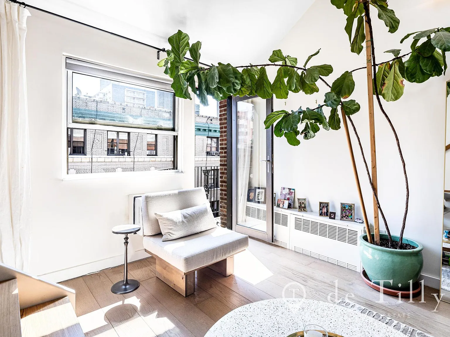 211 Thompson Street — Photo 4